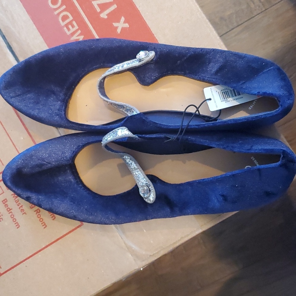 Womens shoes